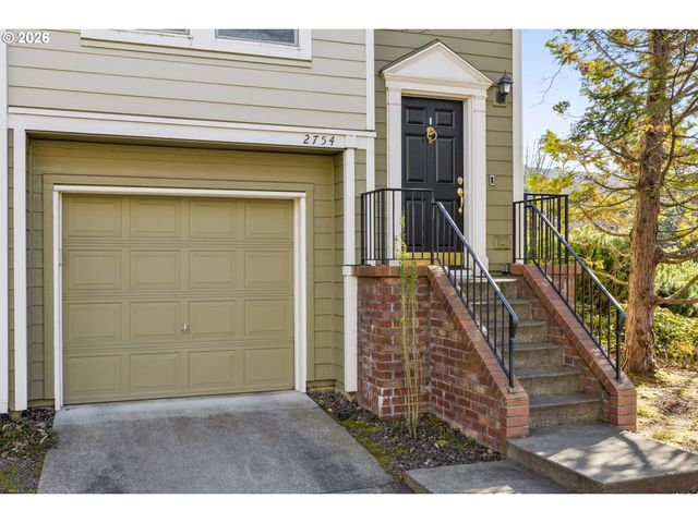 2754 Nw KENNEDY Ct, Portland, OR 97229