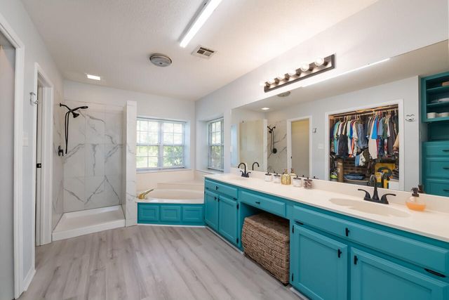 173 Bosque Bend Lane, China Spring, TX 76633