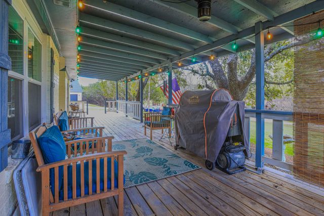 173 Bosque Bend Lane, China Spring, TX 76633