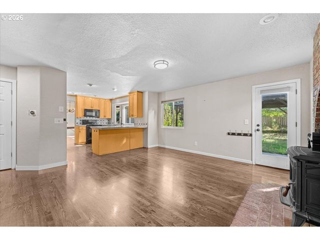 13136 Sw CHIMNEY RIDGE St, Portland, OR 97223