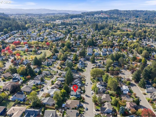 13136 Sw CHIMNEY RIDGE St, Portland, OR 97223