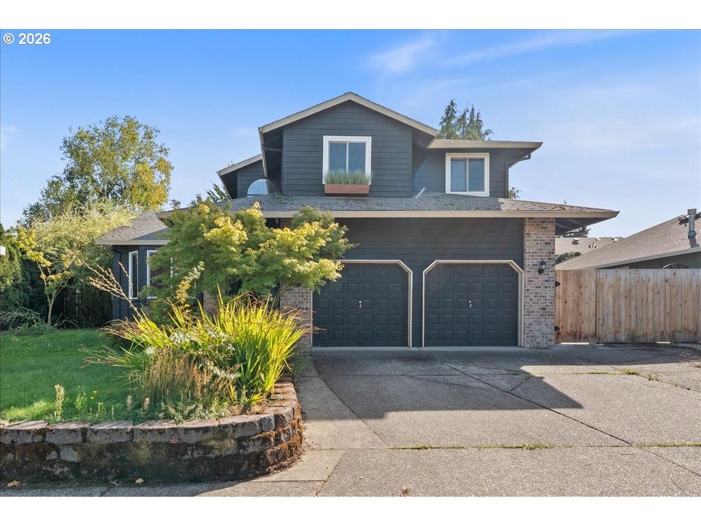 13136 Sw CHIMNEY RIDGE St, Portland, OR 97223