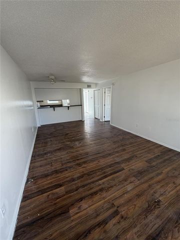 2625 STATE ROAD 590 1623, Clearwater, FL 33759