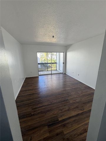 2625 STATE ROAD 590 1623, Clearwater, FL 33759