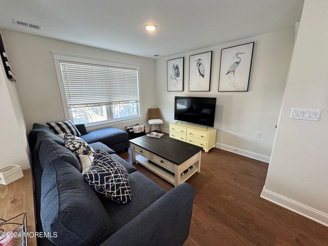 2 Shell Road, Mantoloking, NJ 08738
