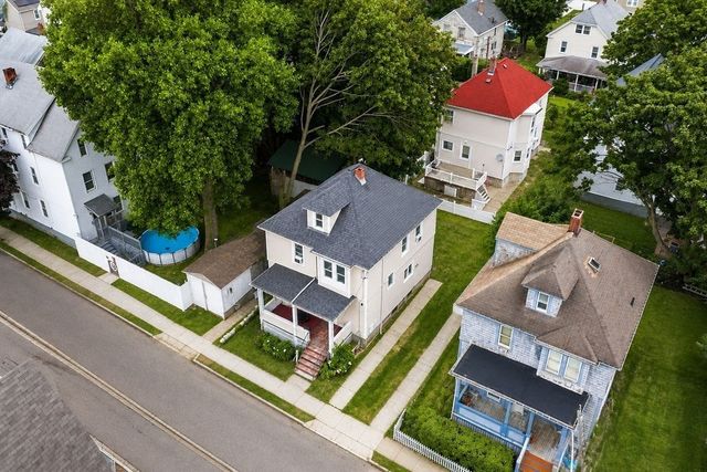 60 Newton St, New Bedford, MA 02740