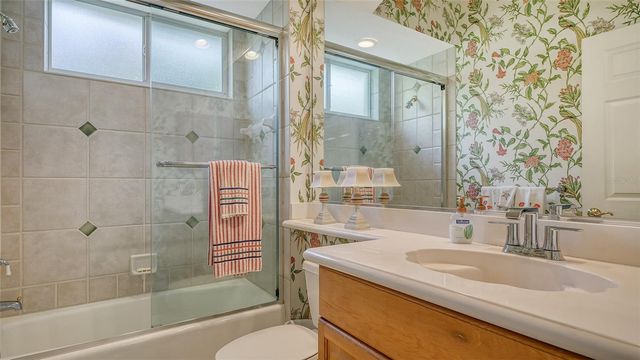 8215 WATERVIEW BOULEVARD, Lakewood Ranch, FL 34202