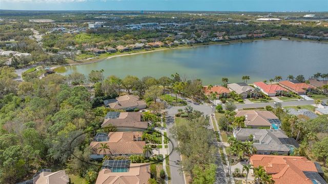 8215 WATERVIEW BOULEVARD, Lakewood Ranch, FL 34202