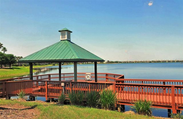 8215 WATERVIEW BOULEVARD, Lakewood Ranch, FL 34202