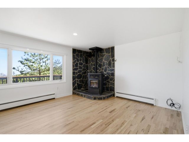 910 Chute Rd, Golden, CO 80403