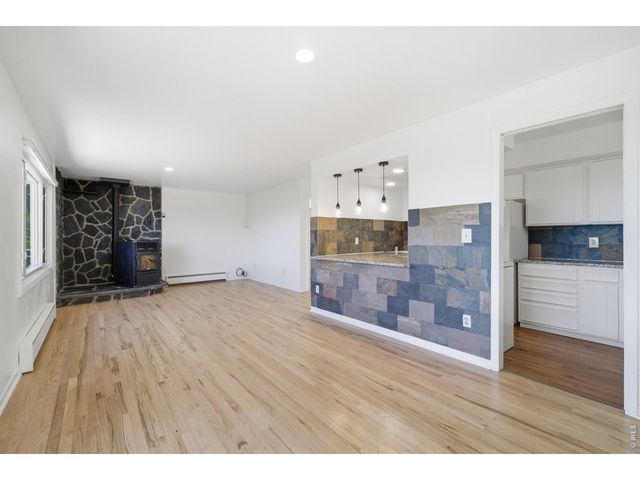 910 Chute Rd, Golden, CO 80403