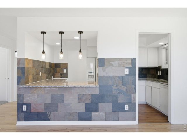 910 Chute Rd, Golden, CO 80403