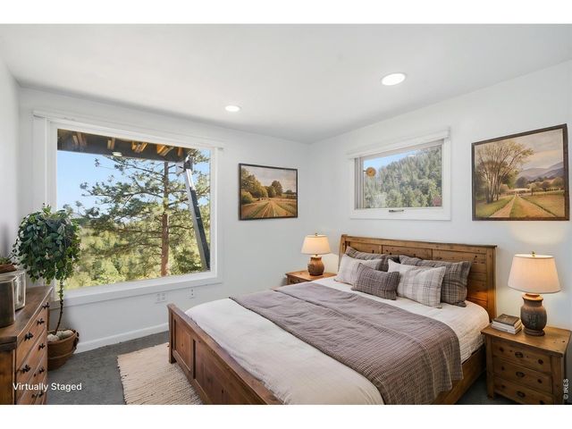 910 Chute Rd, Golden, CO 80403