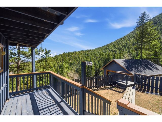 910 Chute Rd, Golden, CO 80403