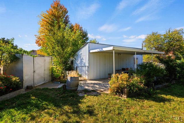 2724 Airport Ave, Caldwell, ID 83605
