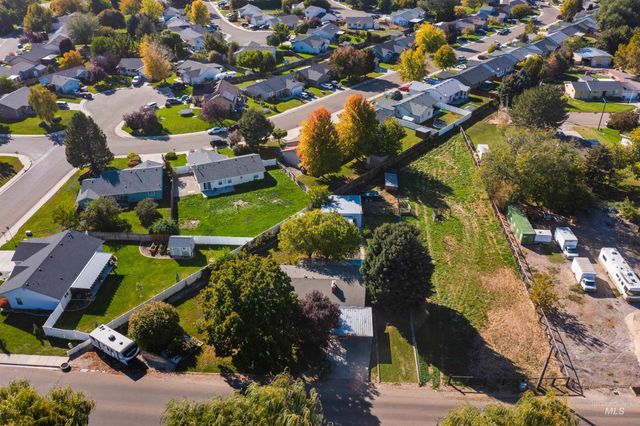2724 Airport Ave, Caldwell, ID 83605