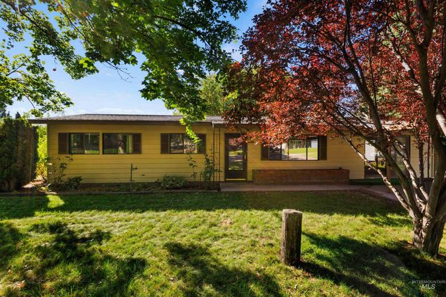 2724 Airport Ave, Caldwell, ID 83605