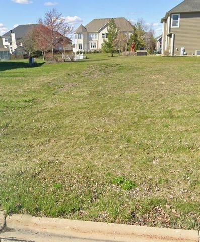 512 Bennett Drive, North Aurora, IL 60542