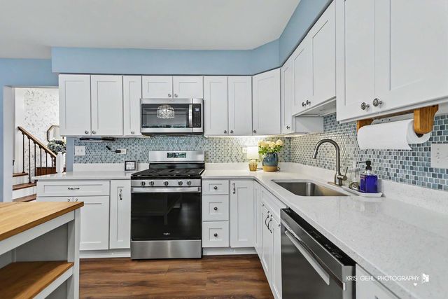 44 N Lake Avenue, Third Lake, IL 60030