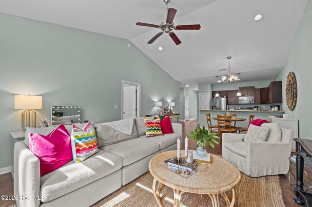 3303 Hogan Court B, Morehead City, NC 28557