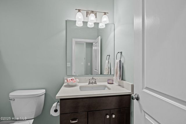 3303 Hogan Court B, Morehead City, NC 28557