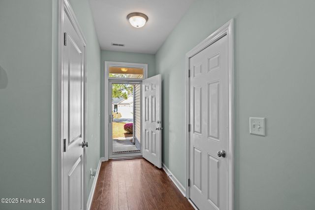 3303 Hogan Court B, Morehead City, NC 28557