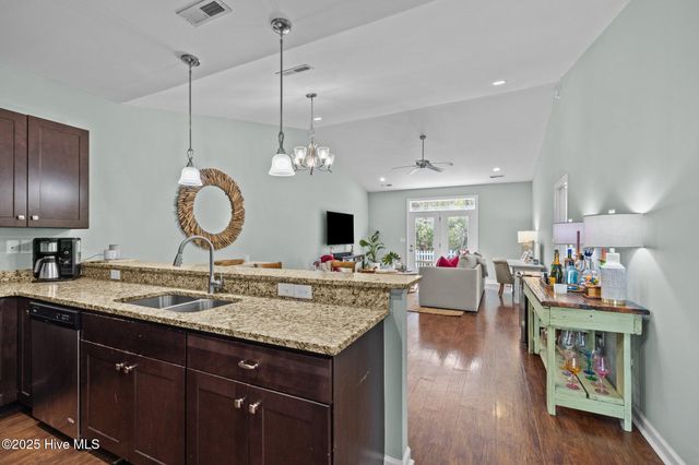 3303 Hogan Court B, Morehead City, NC 28557