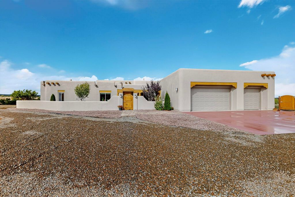 413 MISSION HILLS Road, Estancia, NM 87016