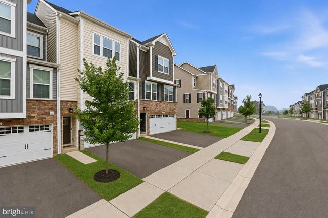 7326 ISABELLA RD, Laurel, MD 20723