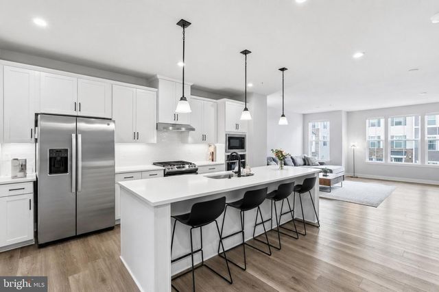 7326 ISABELLA RD, Laurel, MD 20723