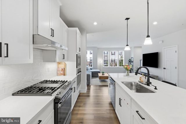 7326 ISABELLA RD, Laurel, MD 20723