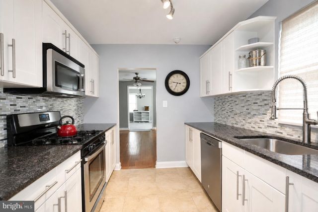6804 MARIANNE DR, Suitland, MD 20746