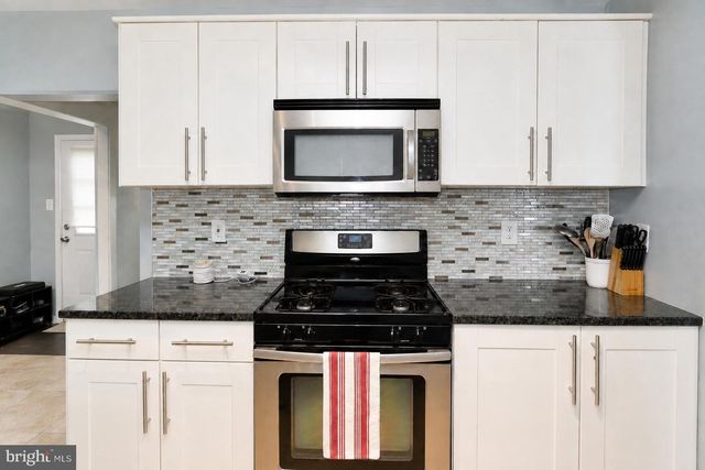 6804 MARIANNE DR, Suitland, MD 20746