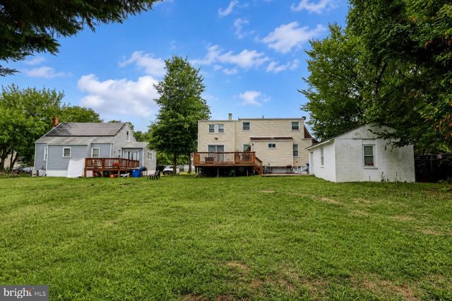 6804 MARIANNE DR, Suitland, MD 20746