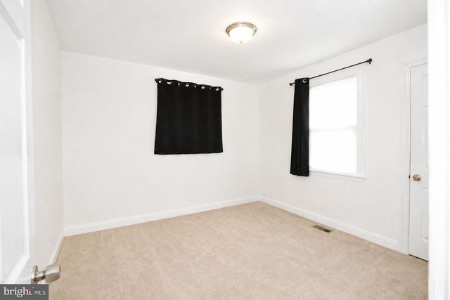 6804 MARIANNE DR, Suitland, MD 20746