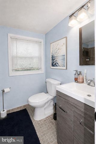 6804 MARIANNE DR, Suitland, MD 20746