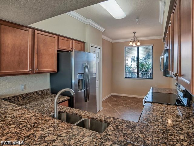 9731 Acqua CT 514, Naples, FL 34113