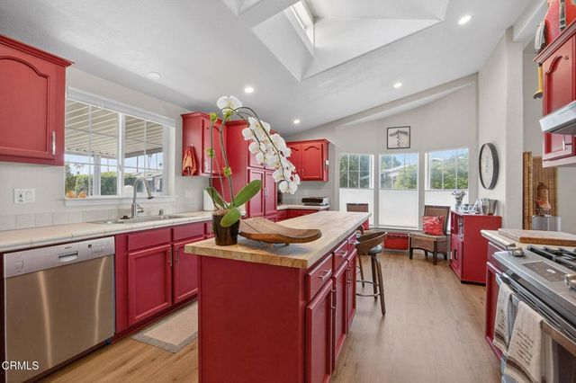 1215 Anchors Way Drive 75, Ventura, CA 93001