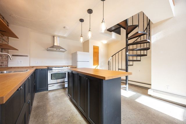 20 Beacon Street 2, Chelsea, MA 02150