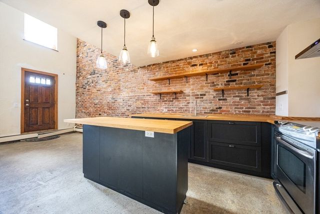 20 Beacon Street 2, Chelsea, MA 02150