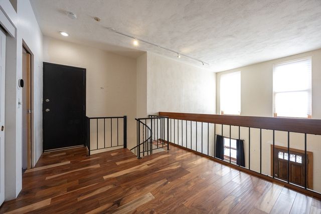 20 Beacon Street 2, Chelsea, MA 02150