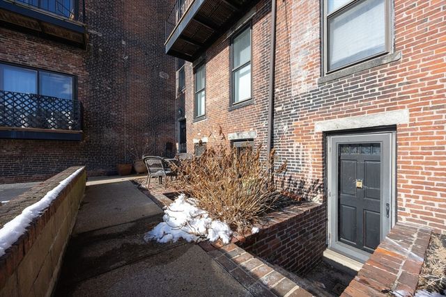 20 Beacon Street 2, Chelsea, MA 02150