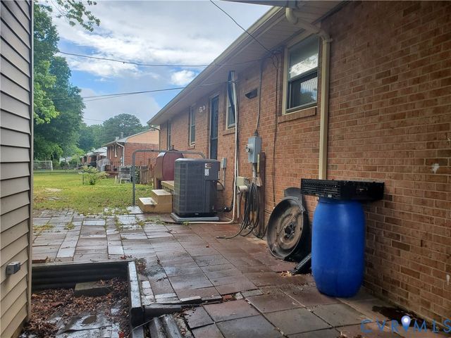 514 Duffton Rd, Richmond, VA 23225