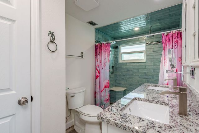 5009 DORY DRIVE, New Port Richey, FL 34652