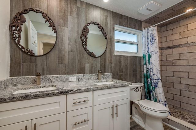 5009 DORY DRIVE, New Port Richey, FL 34652