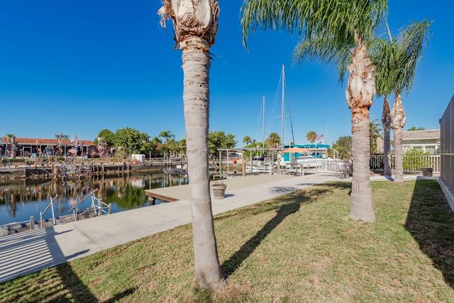 5009 DORY DRIVE, New Port Richey, FL 34652