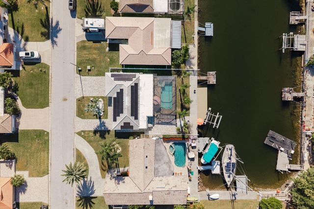 5009 DORY DRIVE, New Port Richey, FL 34652