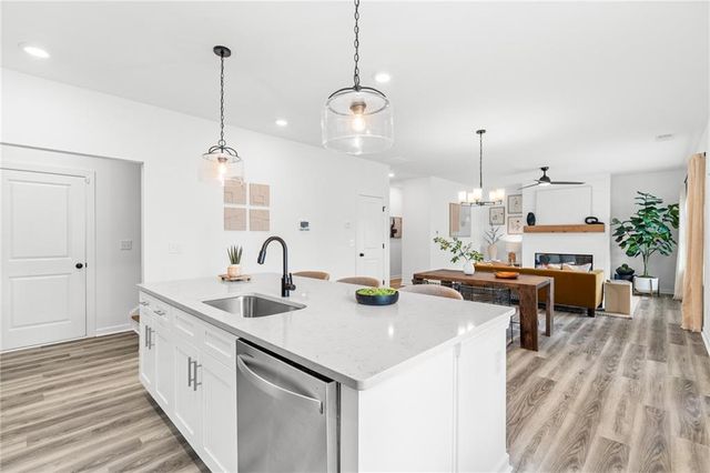 3291 Pepperpike Court, Loganville, GA 30052