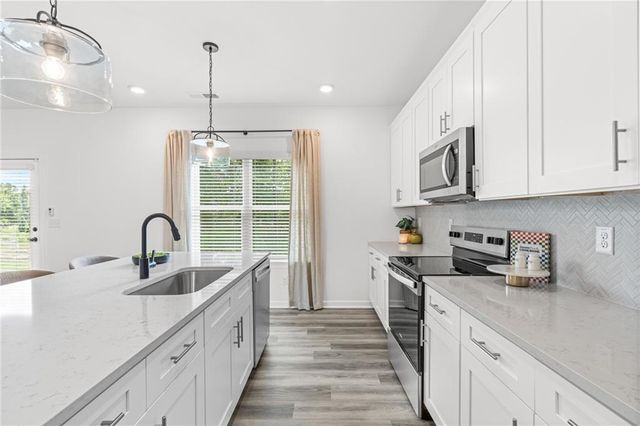 3291 Pepperpike Court, Loganville, GA 30052