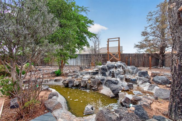 911 Palmas Altas Drive SE, Rio Rancho, NM 87124